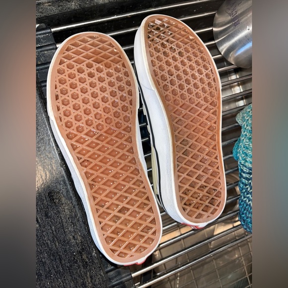 Vans Men 4, Women 5.5  Checkered SHOES Black white Slip-On sneakers retro canvas - Picture 7 of 12